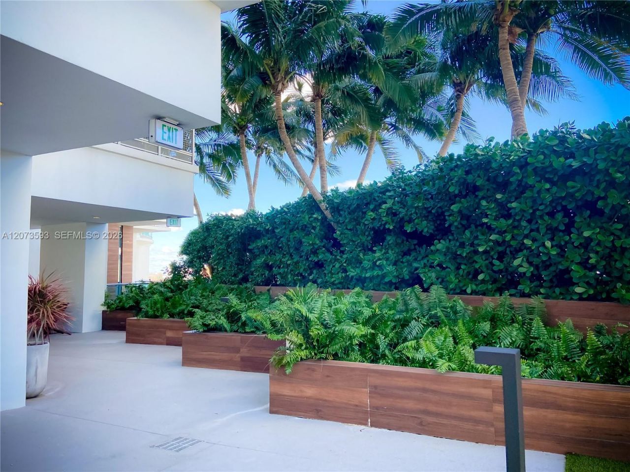 350 S Miami Ave, Unit 2215, Miami, FL 33130 Photo