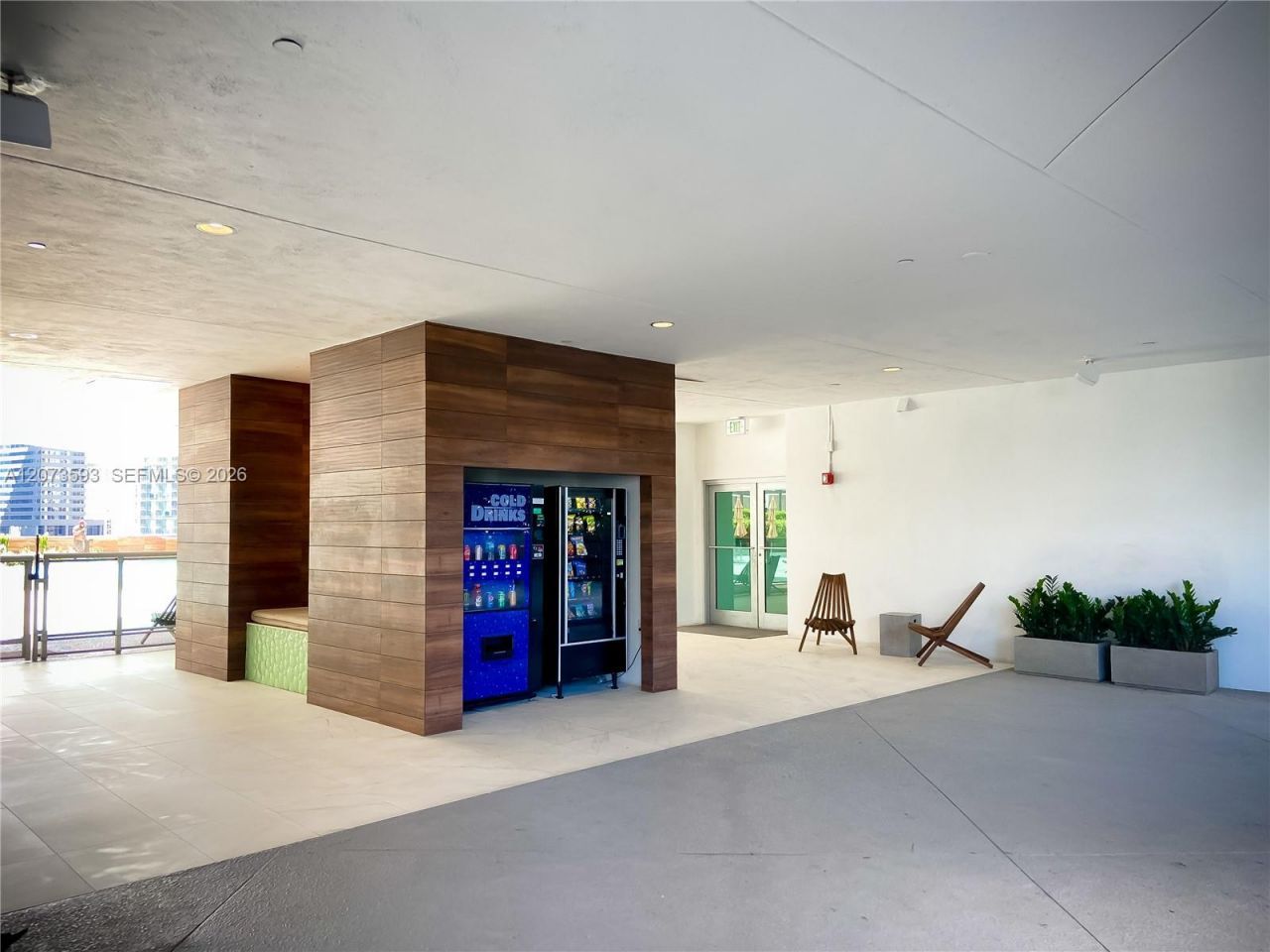 350 S Miami Ave, Unit 2215, Miami, FL 33130 Photo