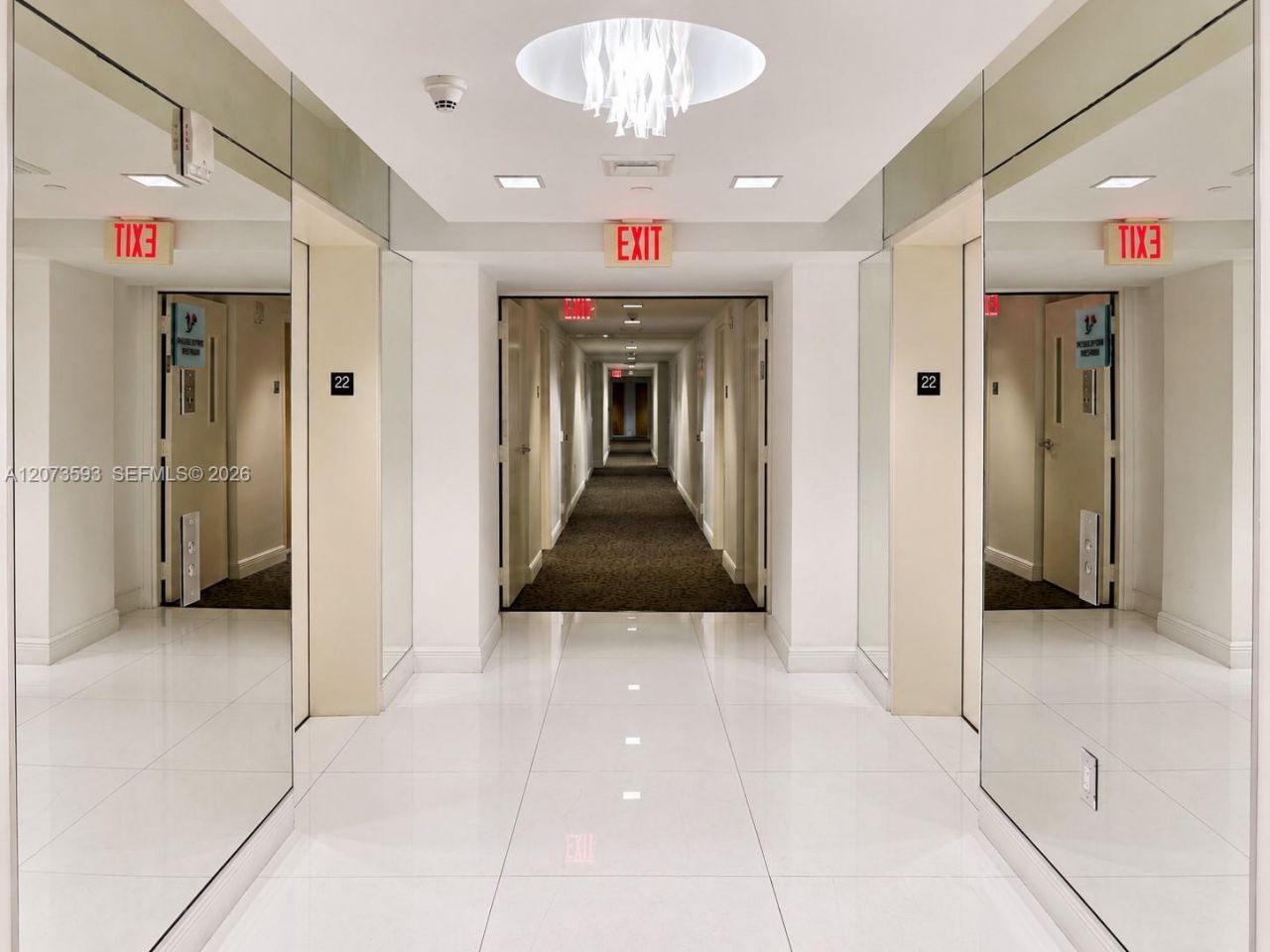 350 S Miami Ave, Unit 2215, Miami, FL 33130 Photo