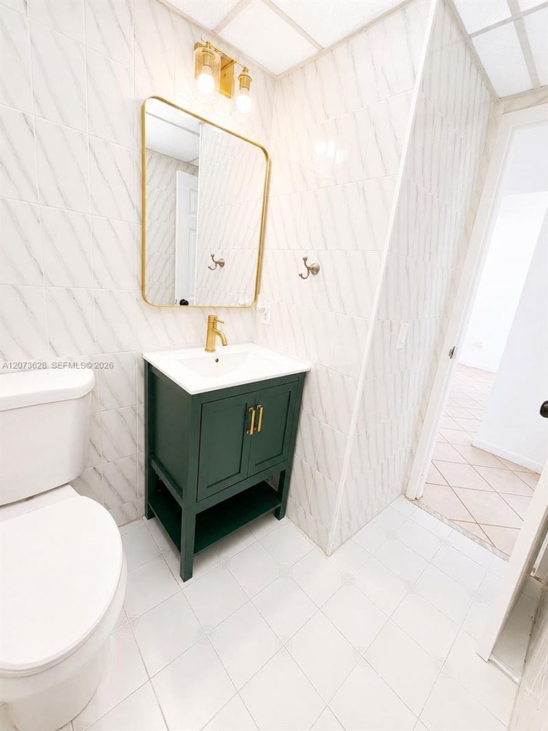 3551 SW 9th Ter, Unit 502, Miami, FL 33135 Photo
