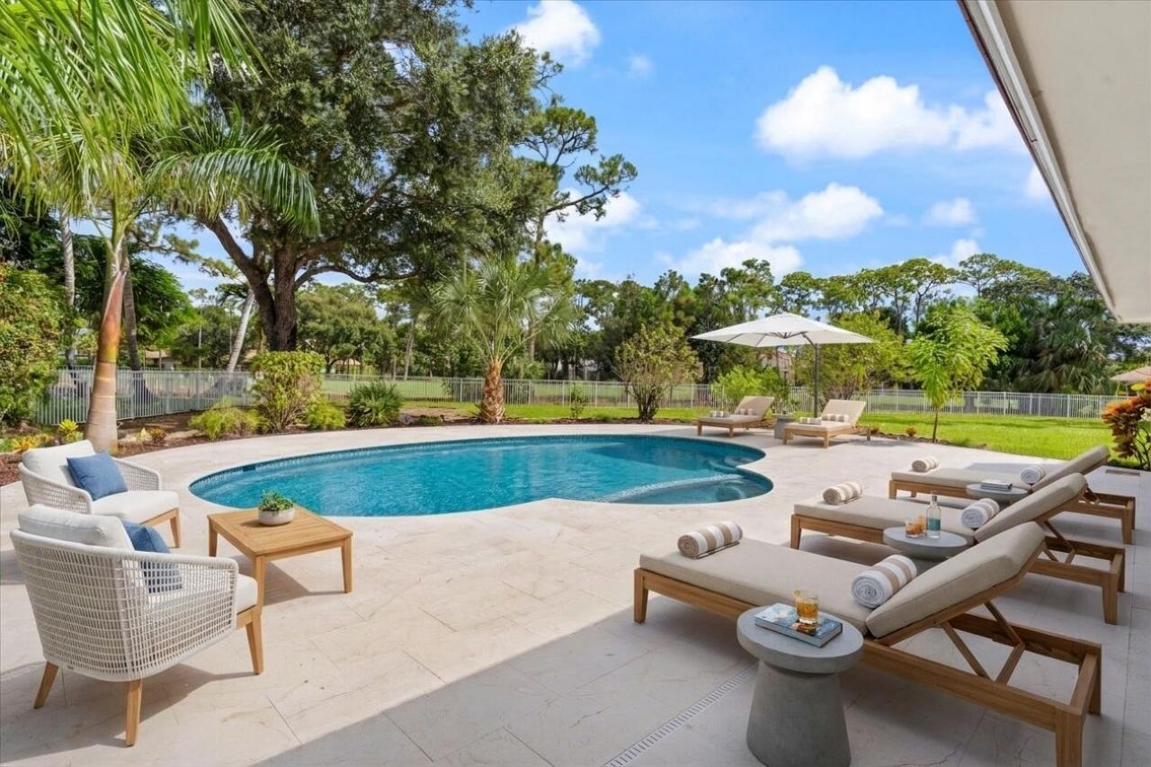 460 Glenbrook Drive, Atlantis, FL 33462 Photo