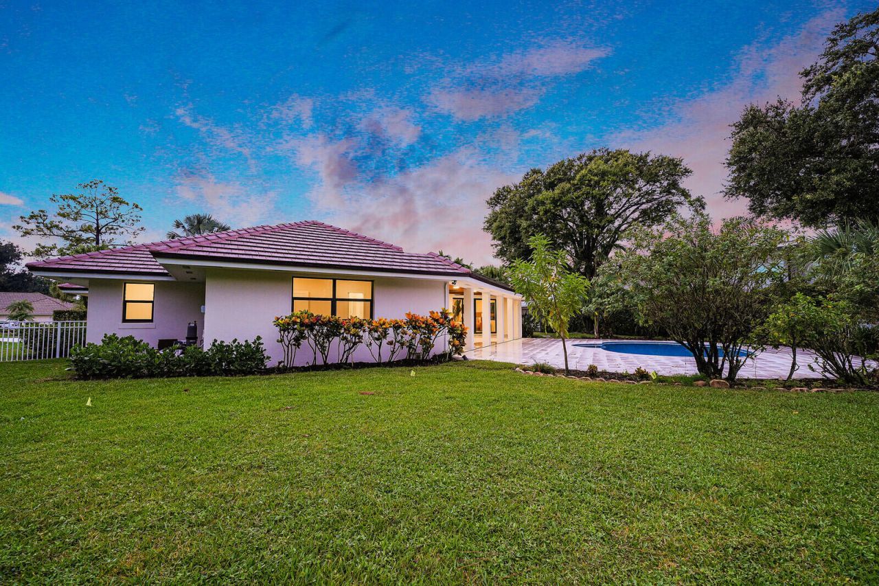 460 Glenbrook Drive, Atlantis, FL 33462 Photo