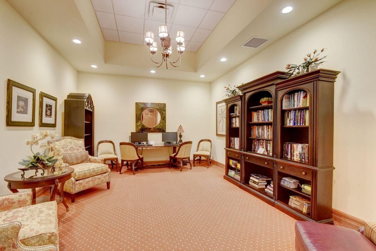 2100 Stonington Terrace, West Palm Beach, FL 33411 Photo