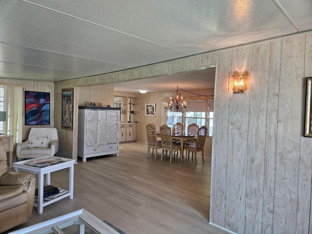 6948 SE Delegate Street, Hobe Sound, FL 33455 Photo