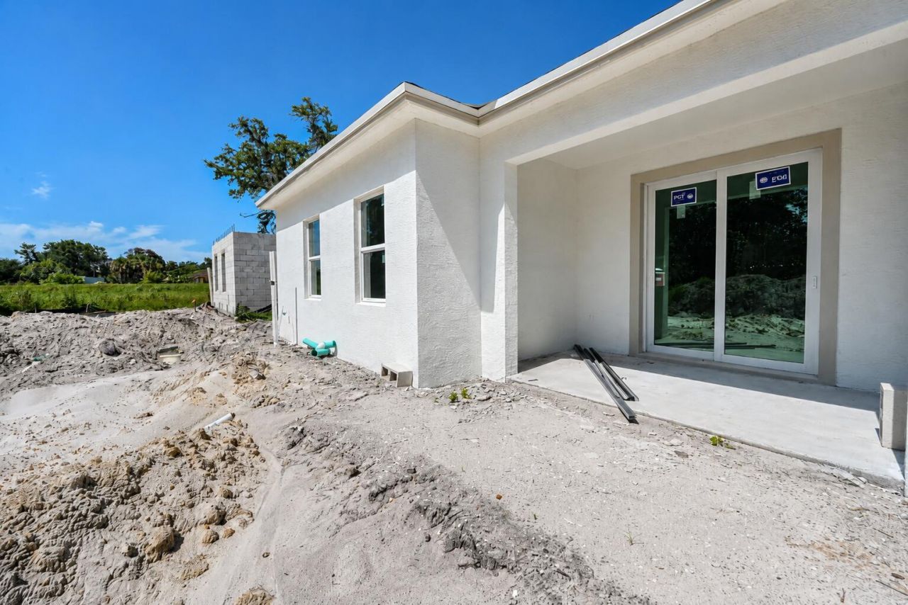 2007 N 48th N Street, Fort Pierce, FL 34947 Photo