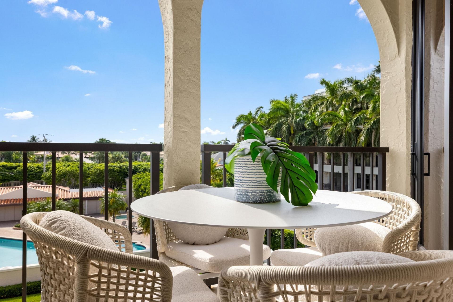 200 Bradley Place, Unit 301, Palm Beach, FL 33480 Photo