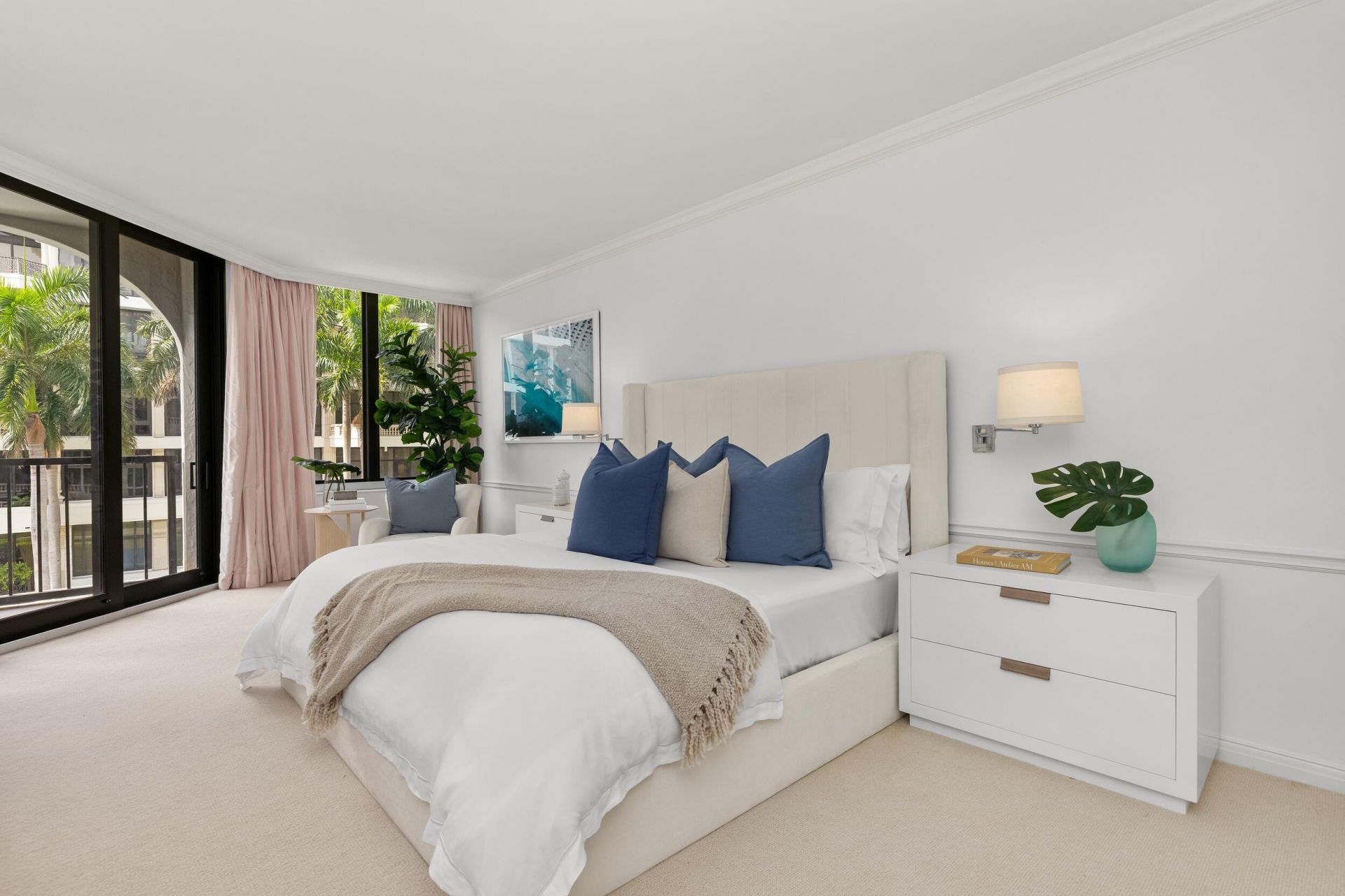 200 Bradley Place, Unit 301, Palm Beach, FL 33480 Photo