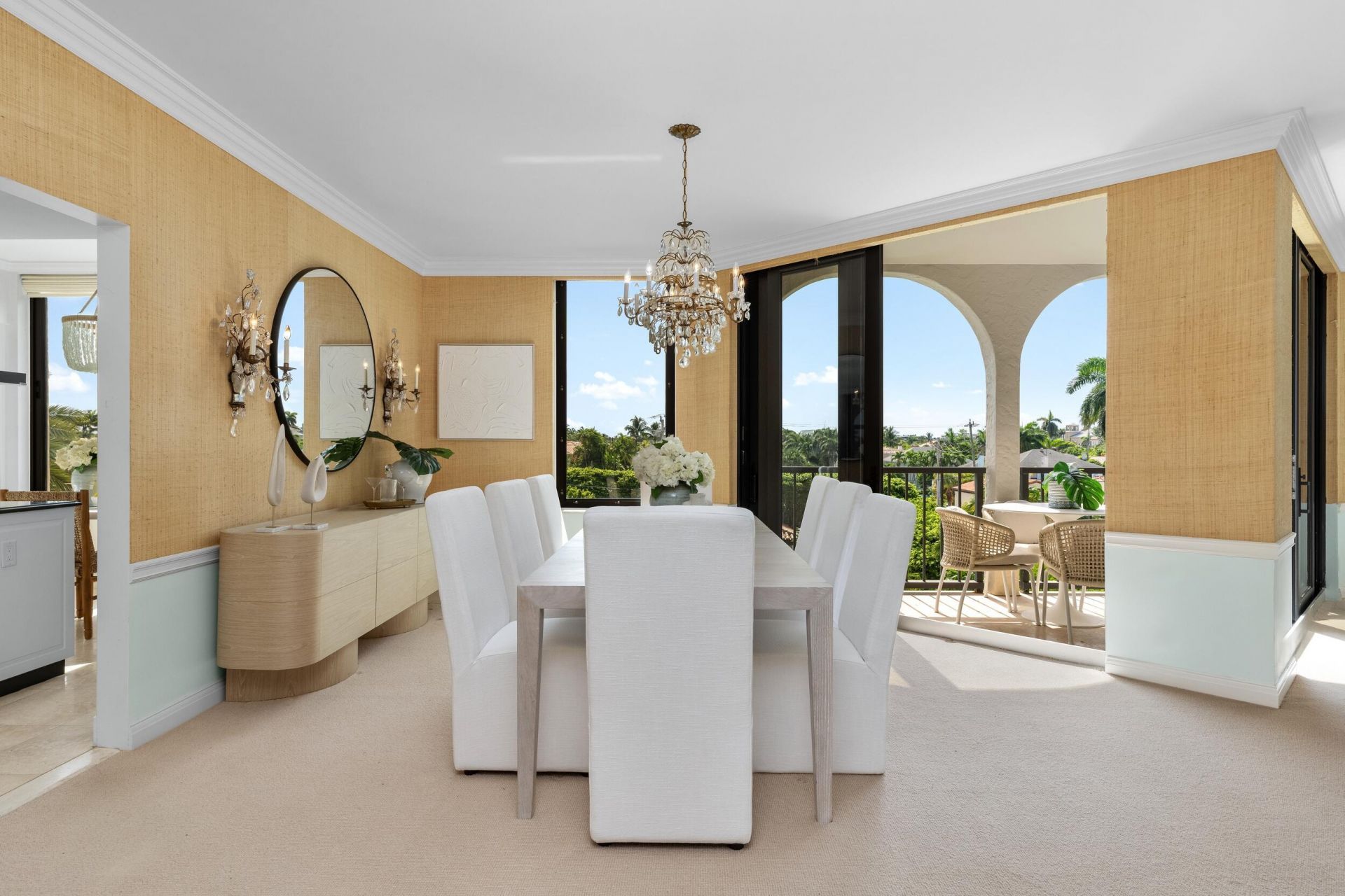 200 Bradley Place, Unit 301, Palm Beach, FL 33480 Photo