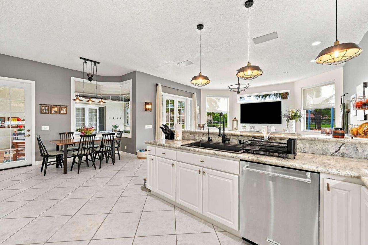 5151 NW 109th Terrace, Coral Springs, FL 33076 Photo