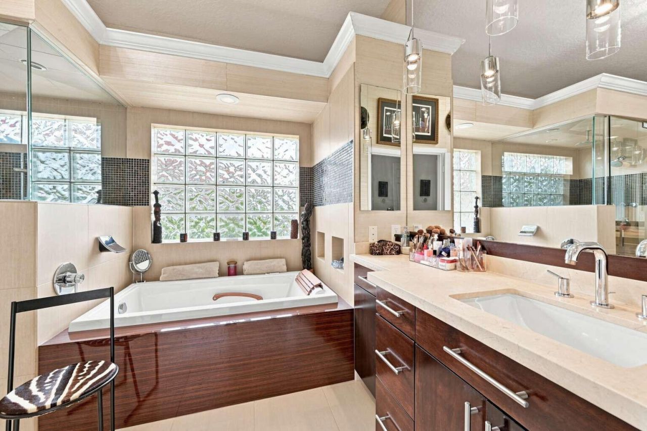5151 NW 109th Terrace, Coral Springs, FL 33076 Photo