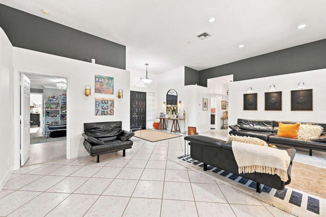 5151 NW 109th Terrace, Coral Springs, FL 33076 Photo