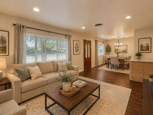 600 E Liberty Street, Pilot Point, TX 76258