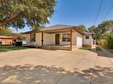 3838 Dutton Drive, Dallas, TX 75211