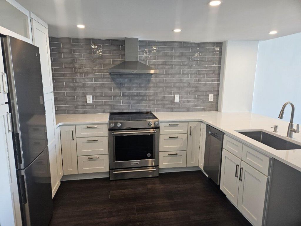 14 Lockwood Drive Photo 4