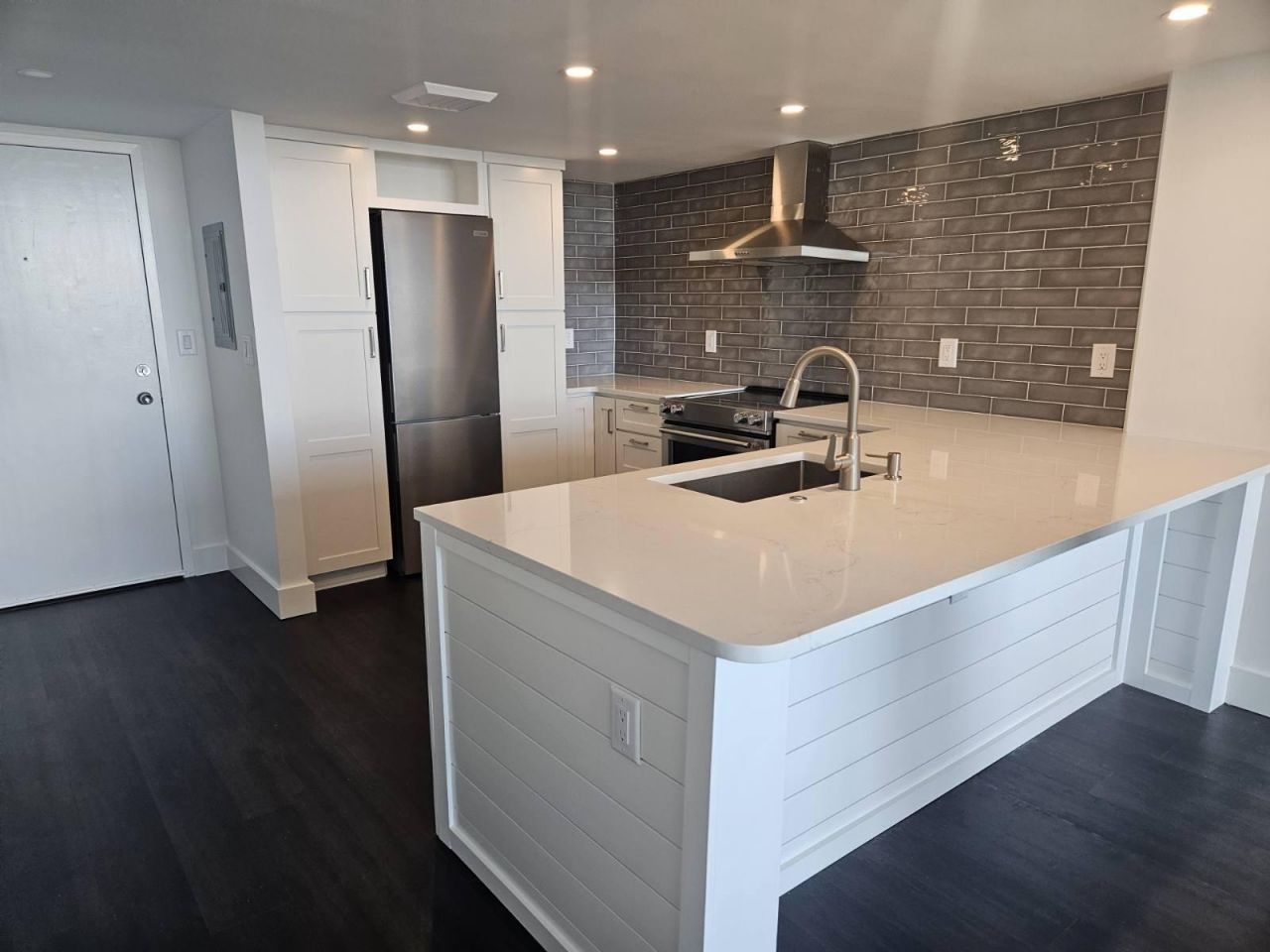 14 Lockwood Drive Photo 5