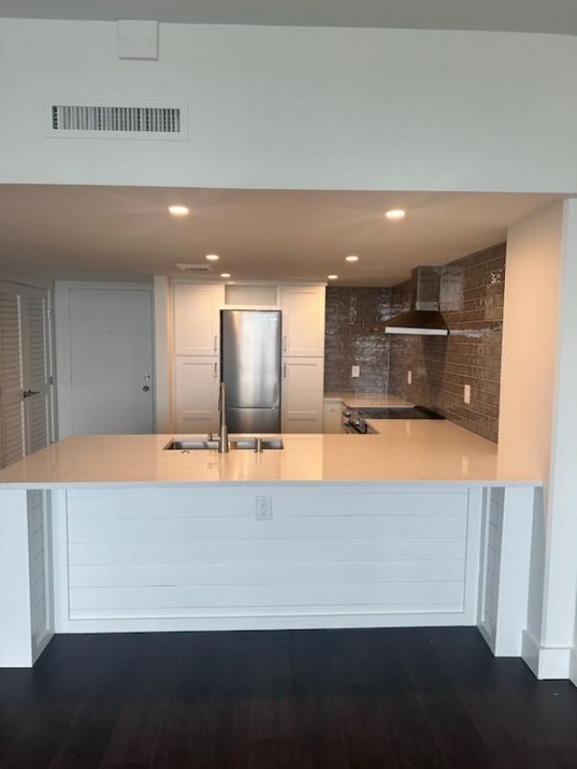 14 Lockwood Drive Photo 6