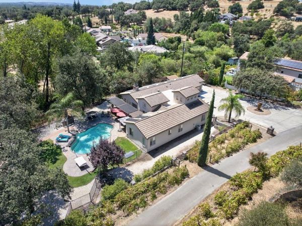 2690 Taylor Rd, Penryn, CA 95663
