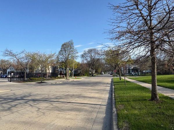 2228 N PALMER STREET, Milwaukee, WI 53212
