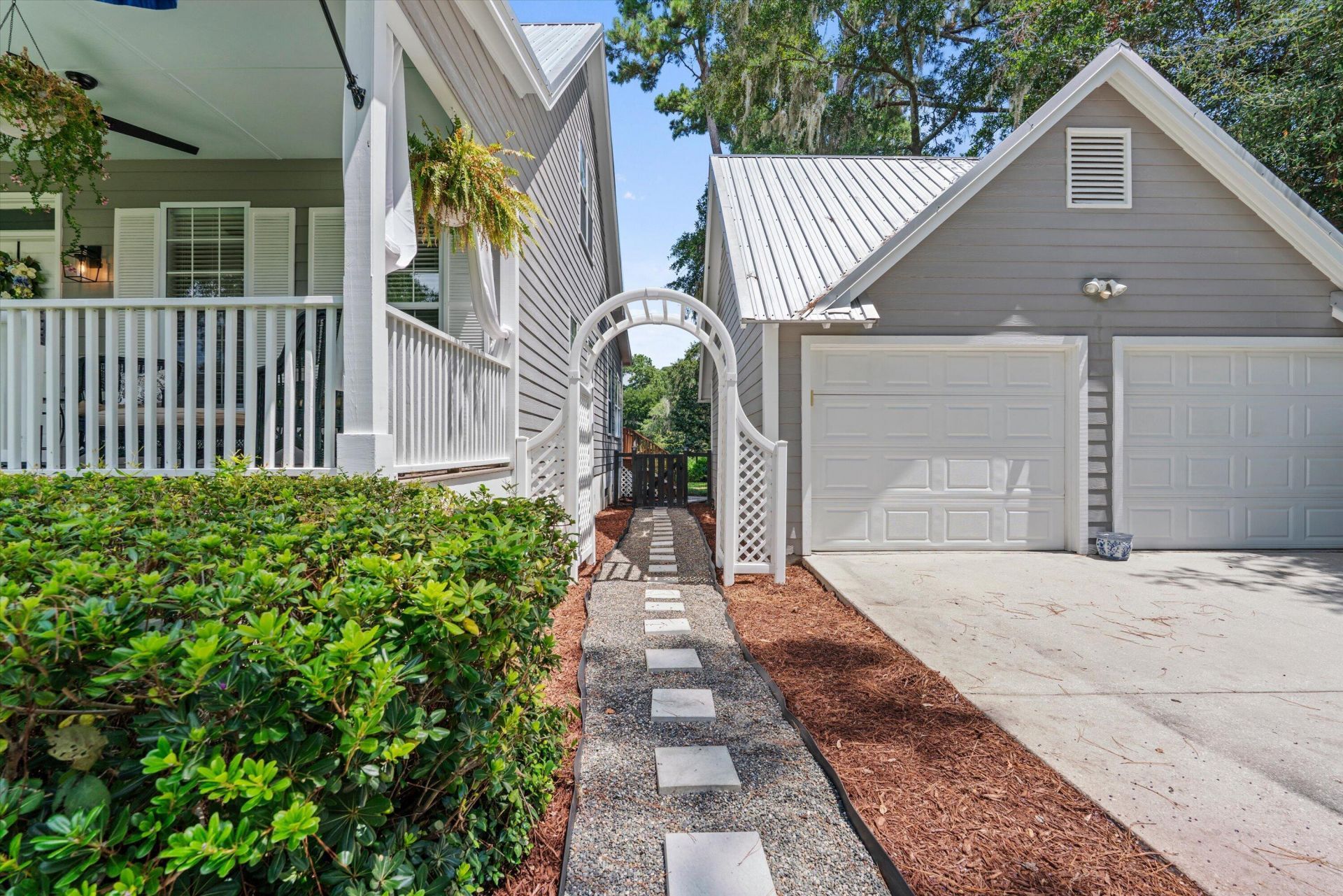 354 Cottage Farm Drive Photo 10