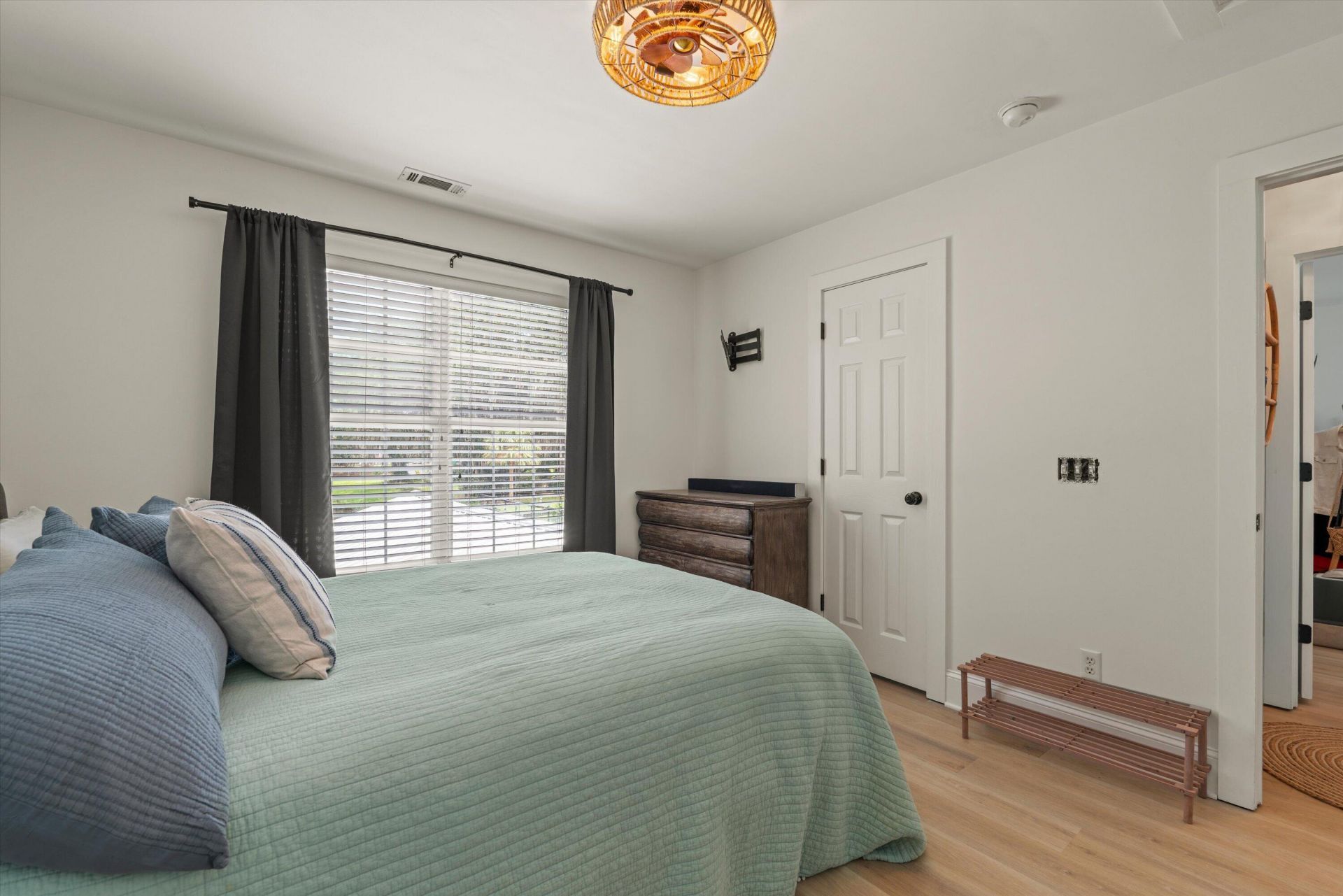 354 Cottage Farm Drive Photo 33
