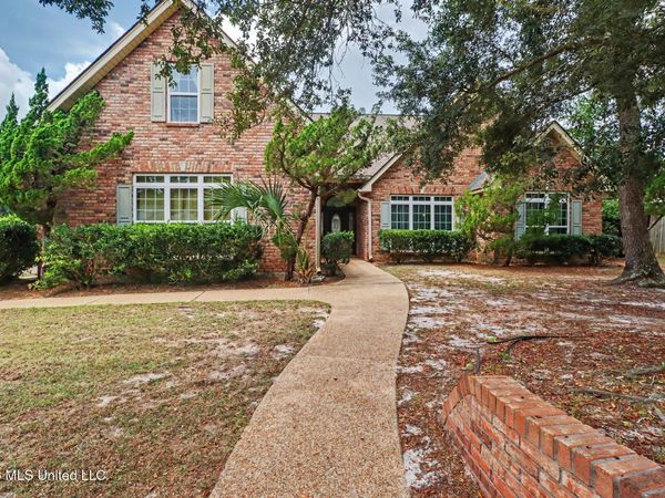 2582 Hampton Lane, Biloxi, MS 39531