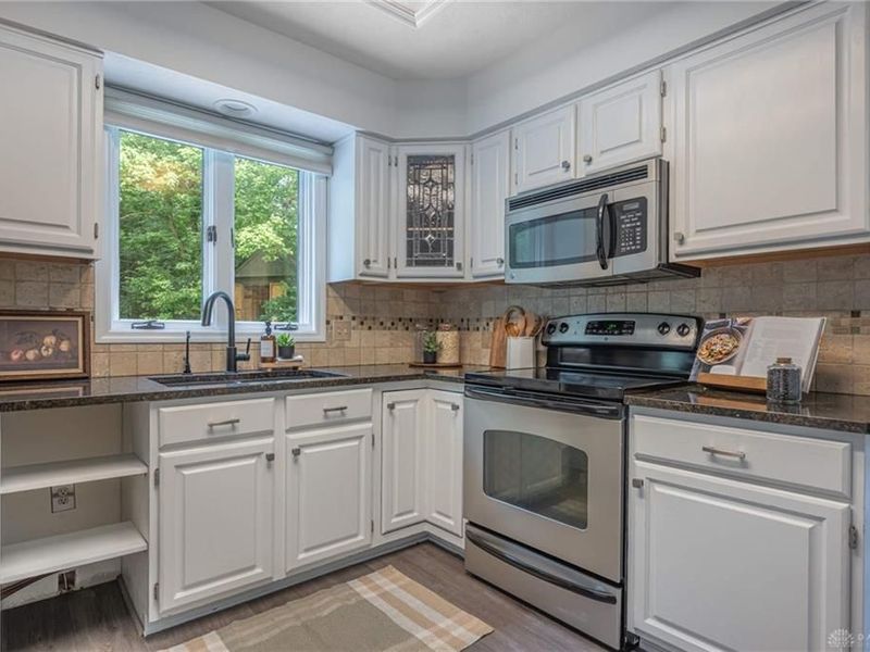 1828 W Tamarron Court, Springboro, OH 45066 Photo 12
