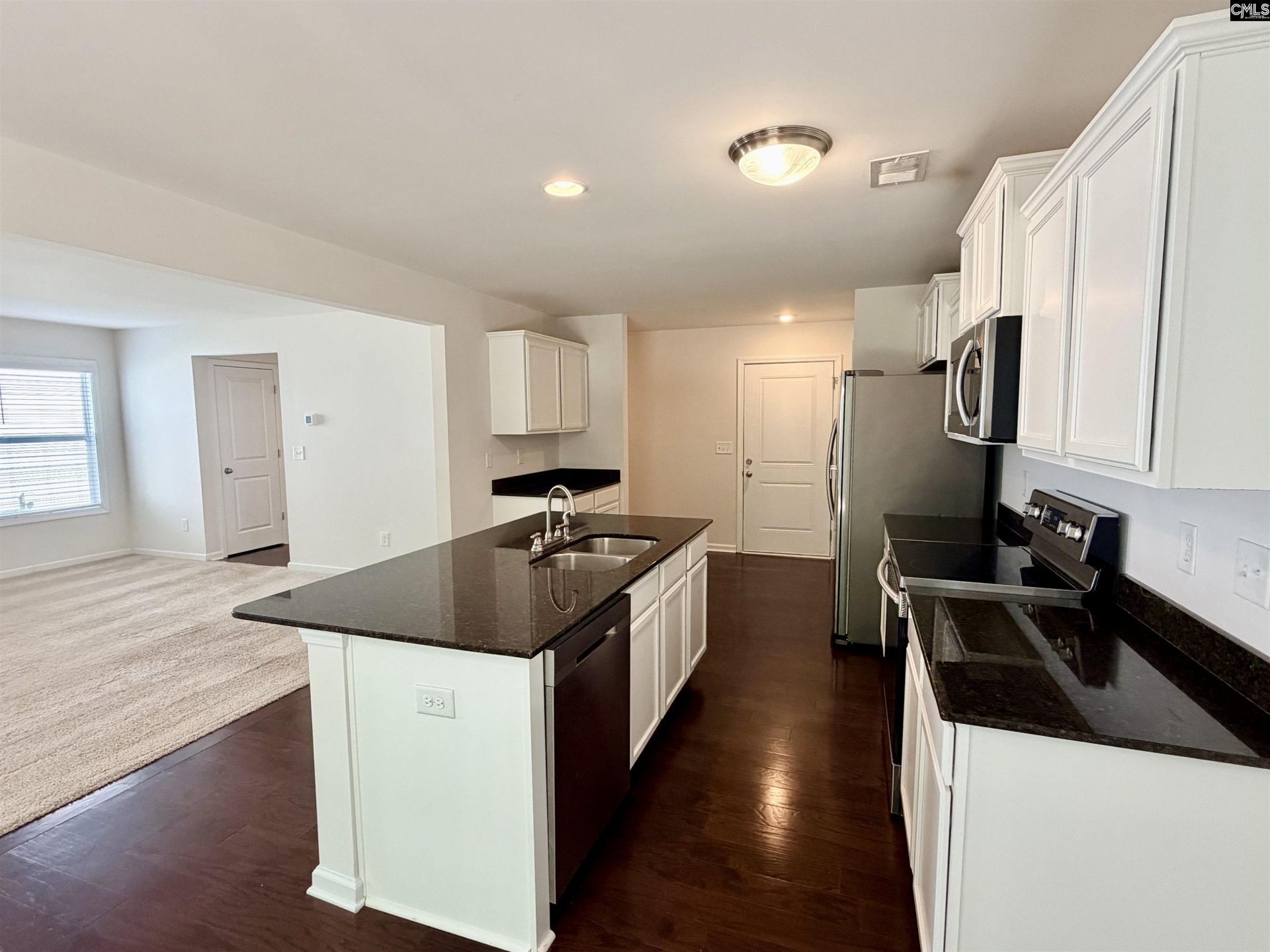 179 Turnfield Drive  Photo 5