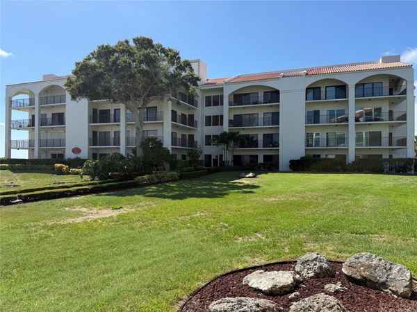 306 MARINER DRIVE , Unit 306, TARPON SPRINGS, FL 34689