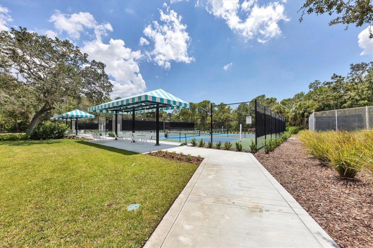 7825 Wilton Crescent Circle, Bradenton, FL 34201 Photo
