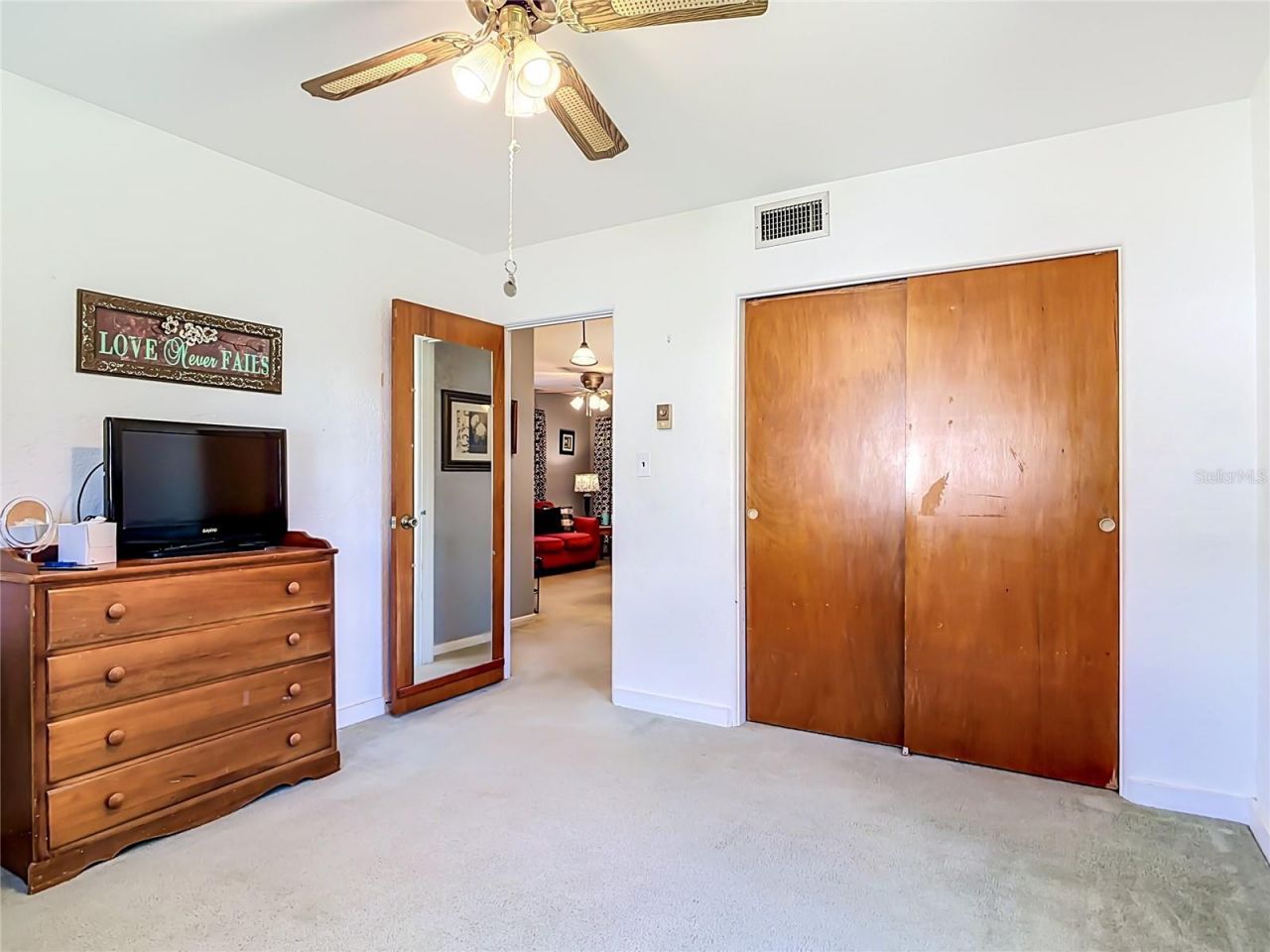 37 Periwinkle Drive, Debary, FL 32713 Photo