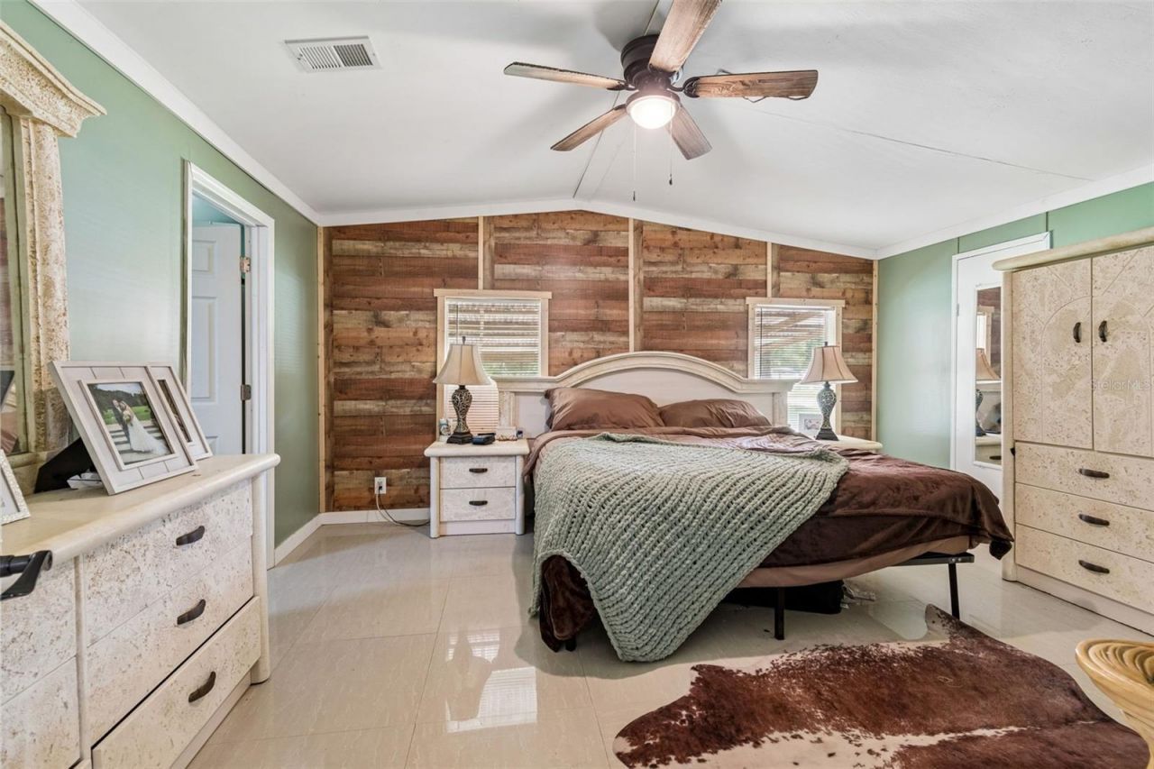 18020 Rigsby Road , Spring Hill, FL 34610 Photo