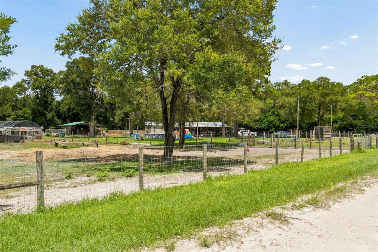 18020 Rigsby Road , Spring Hill, FL 34610 Photo