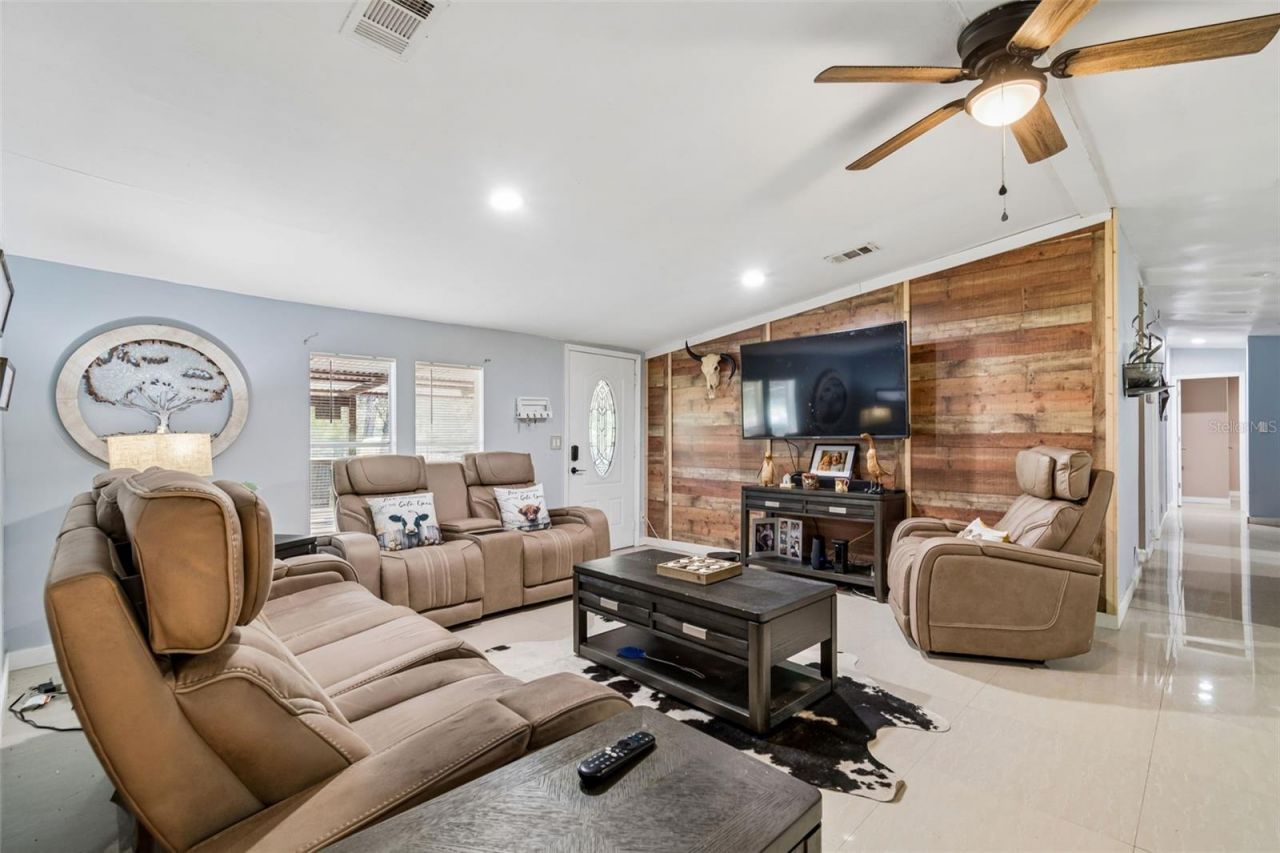 18020 Rigsby Road , Spring Hill, FL 34610 Photo
