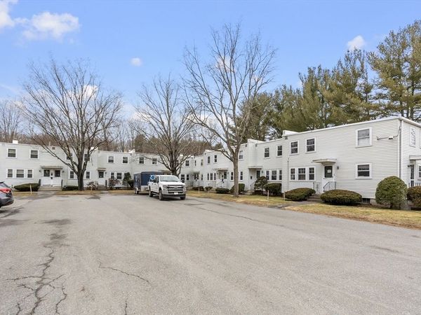 56 Spruce St, Unit 56, Acton, MA 01720