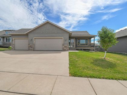 3900 S Homerun Ave Sioux Falls, SD 57110