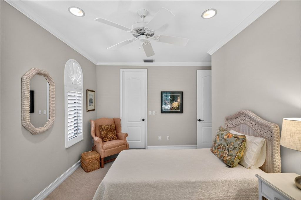 1618 Club Drive, Vero Beach, FL 32963 Photo