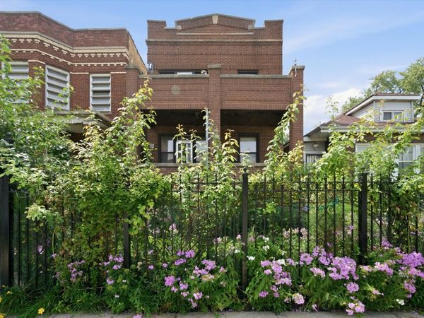 2448 N Keeler Avenue , Unit Garden, Chicago, IL 60639
