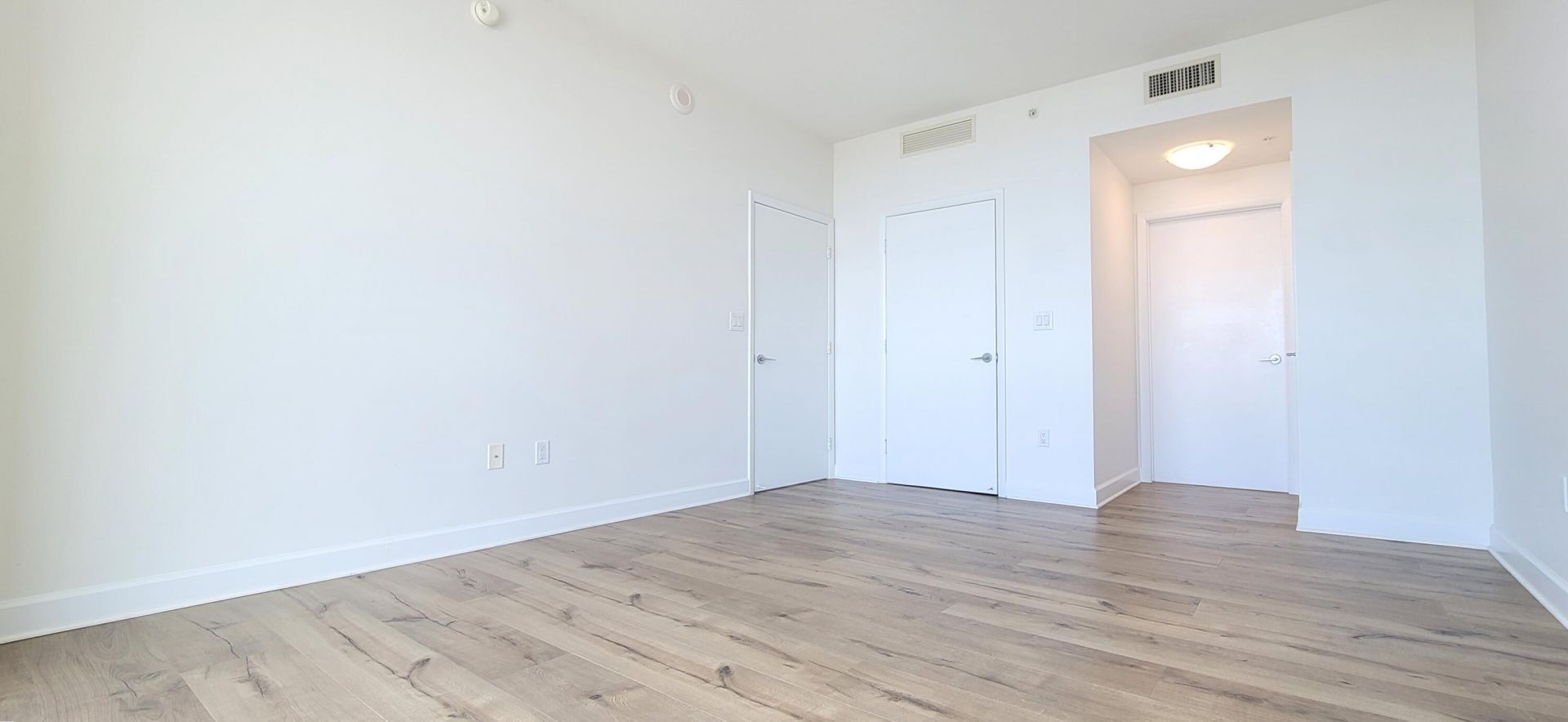 550 Okeechobee Boulevard, Unit 1520, West Palm Beach, FL 33401 Photo