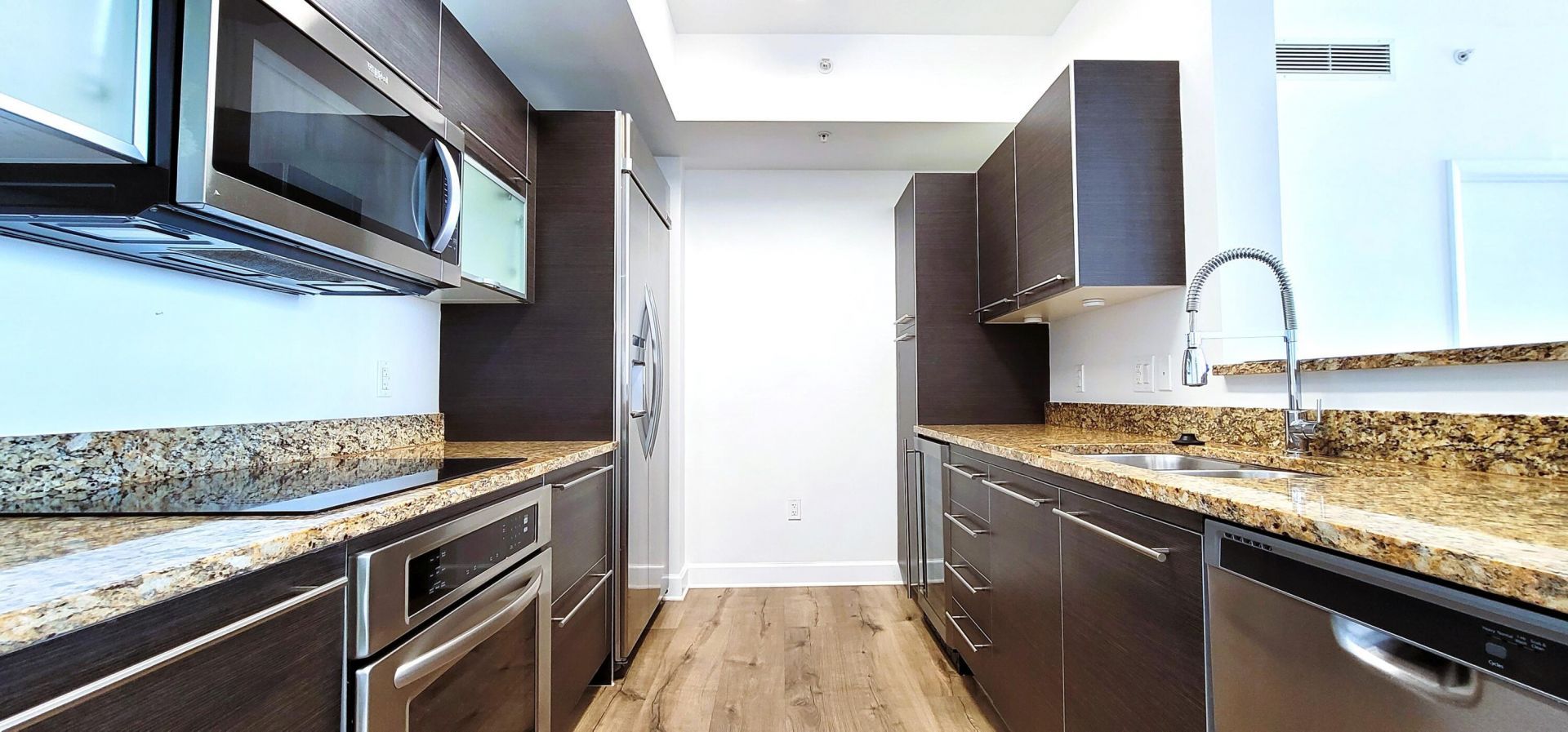 550 Okeechobee Boulevard, Unit 1520, West Palm Beach, FL 33401 Photo