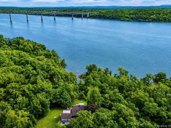 166 Ulster Landing Road , Kingston, NY 12401