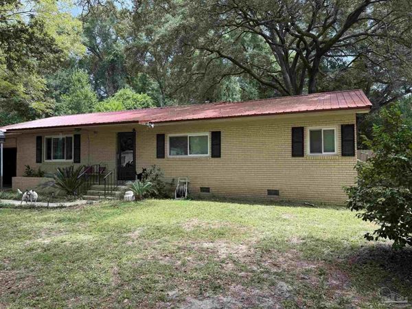 5988 Pursley Ave, Pensacola, FL 32526