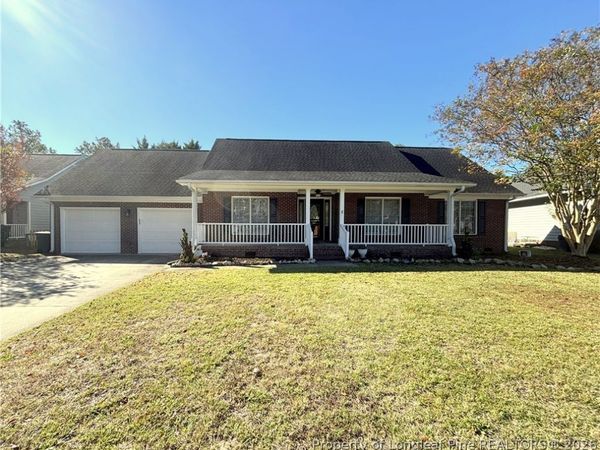 6712 Jacobs Creek Circle, Fayetteville, NC 28306