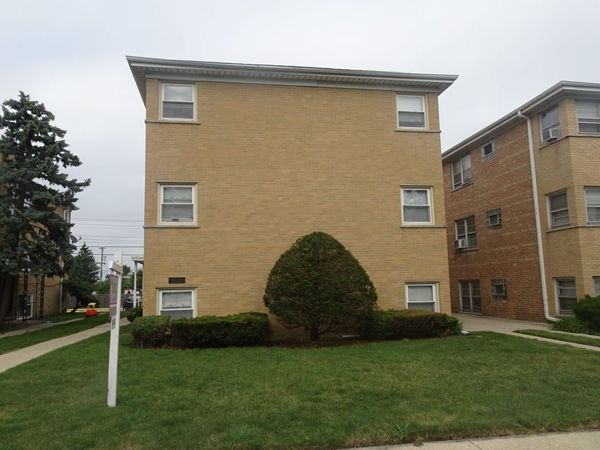 Unit GW, Niles, IL 60714