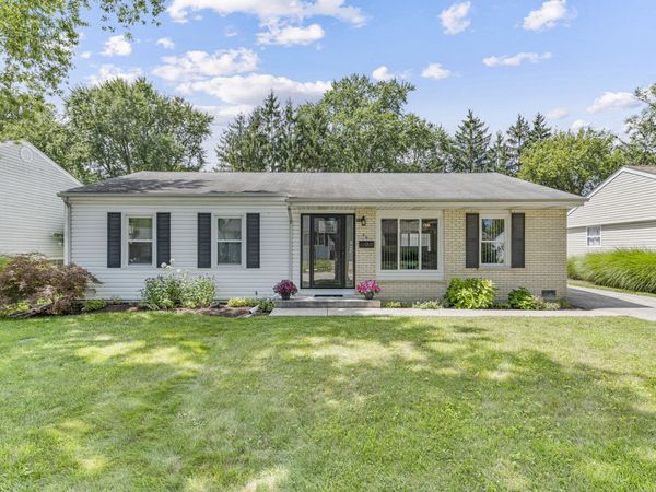 56 Birch Trail , Wheeling, IL 60090