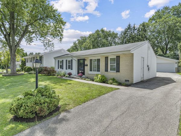 56 Birch Trail , Wheeling, IL 60090