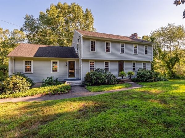 494 Asbury St, Hamilton, MA 01936