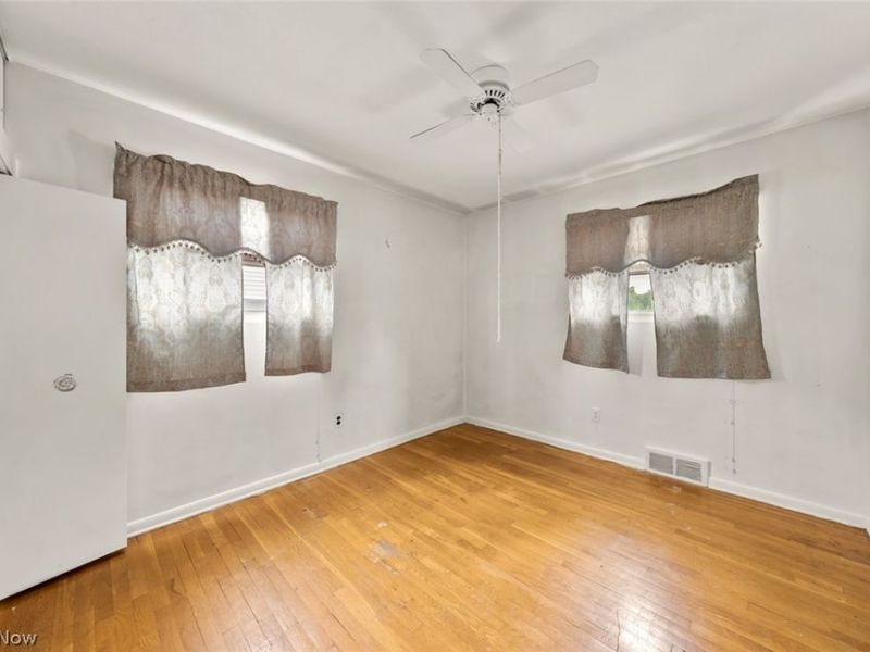 14577 N Gallatin Boulevard, Brook Park, OH 44142 Photo 14