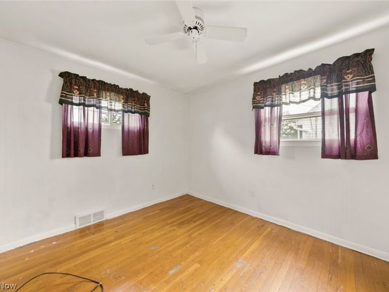 14577 N Gallatin Boulevard, Brook Park, OH 44142 Photo 18