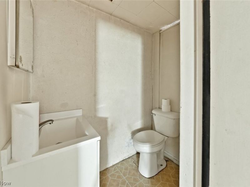 14577 N Gallatin Boulevard, Brook Park, OH 44142 Photo 25