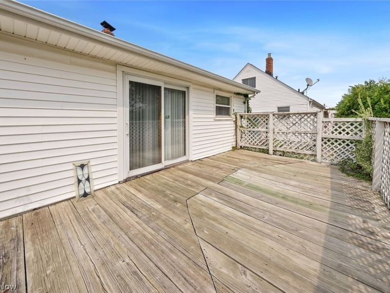 14577 N Gallatin Boulevard, Brook Park, OH 44142 Photo 29